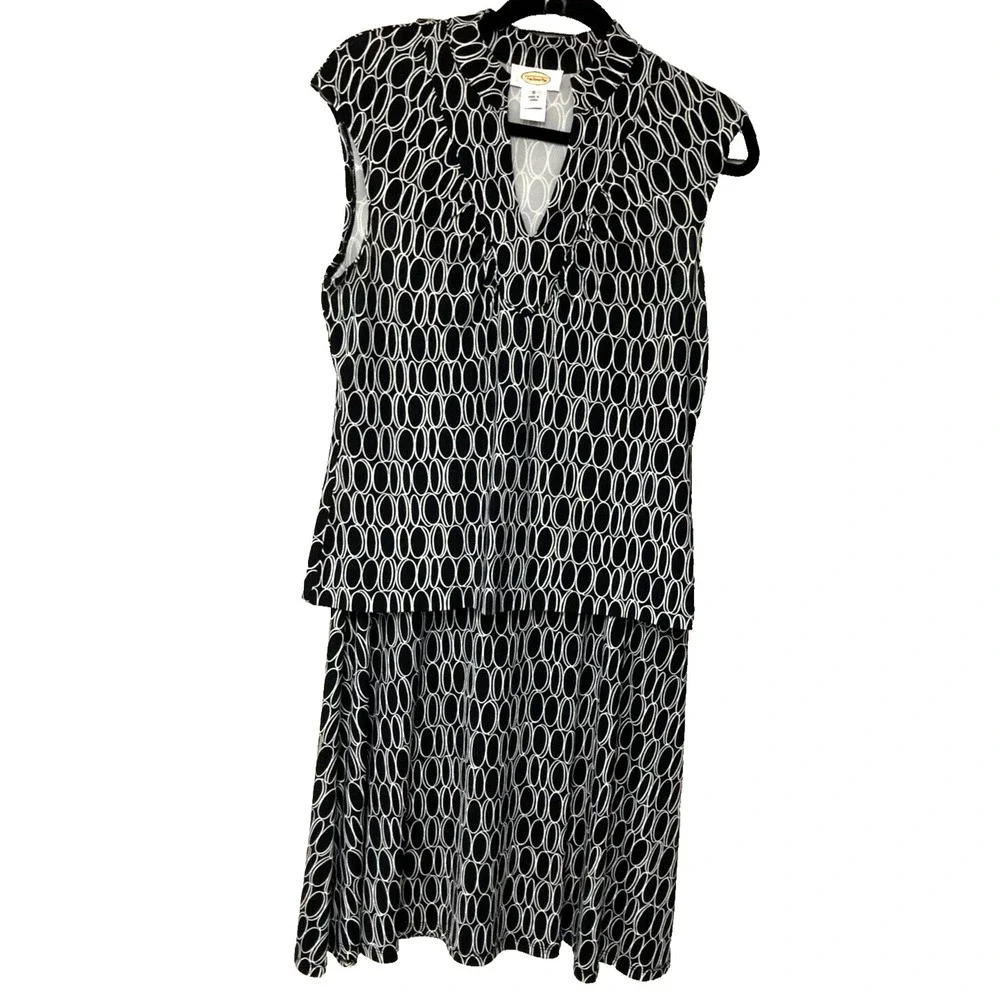 Talbots Womens Skirt Set B/W A-line Geometric Abstract Midi Feminine Office Sz S